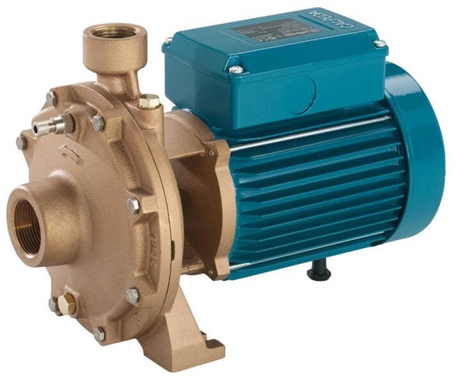 Calpeda NM 10 monobloková odstředivá čerpadla se závitovými hrdly 3x400V